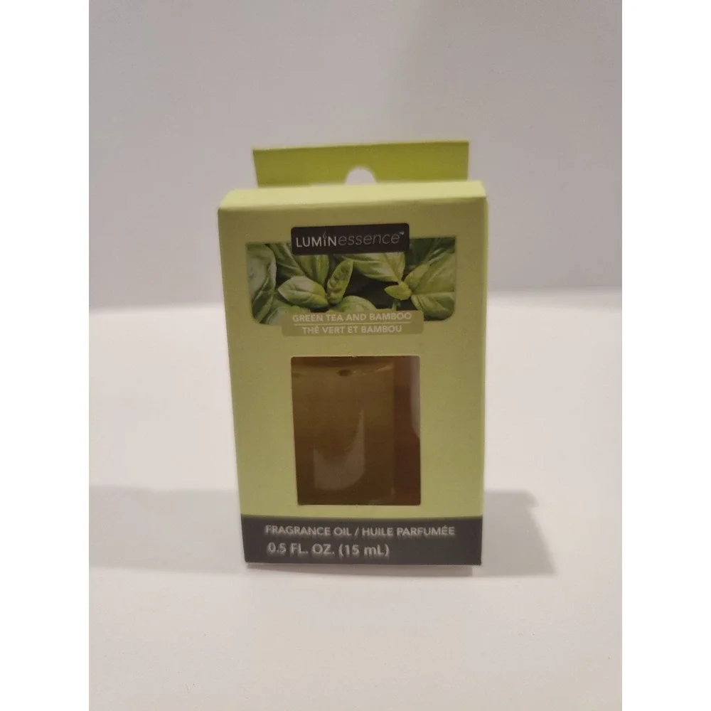 New Luminessence Lot of 2 Sandalwood & rose / Green Tea & Bamboo .5FL bottles